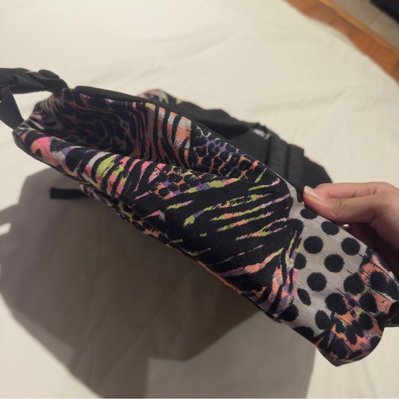 Jansport Leopard Cheetah Animal Print Pink Neon Backpack - Picture 6 of 6